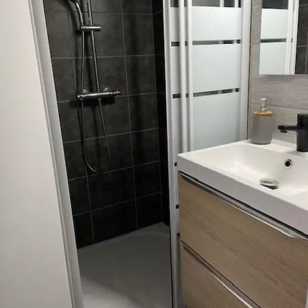 Belle Maison A Barbatre, 800m Plage, Pour 7 Personnes Avec Jardin Clos, Terrasse Et Wifi Gratuit - Fr-1-823-69 בית נופש *