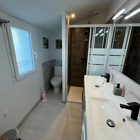 펜션 Belle Maison A Barbatre, 800m Plage, Pour 7 Personnes Avec Jardin Clos, Terrasse Et Wifi Gratuit - Fr-1-823-69 Barbâtre