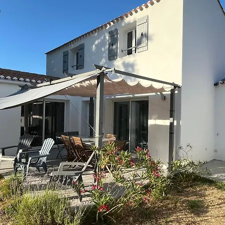 Belle Maison A Barbatre, 800m Plage, Pour 7 Personnes Avec Jardin Clos, Terrasse Et Wifi Gratuit - Fr-1-823-69 בית נופש *